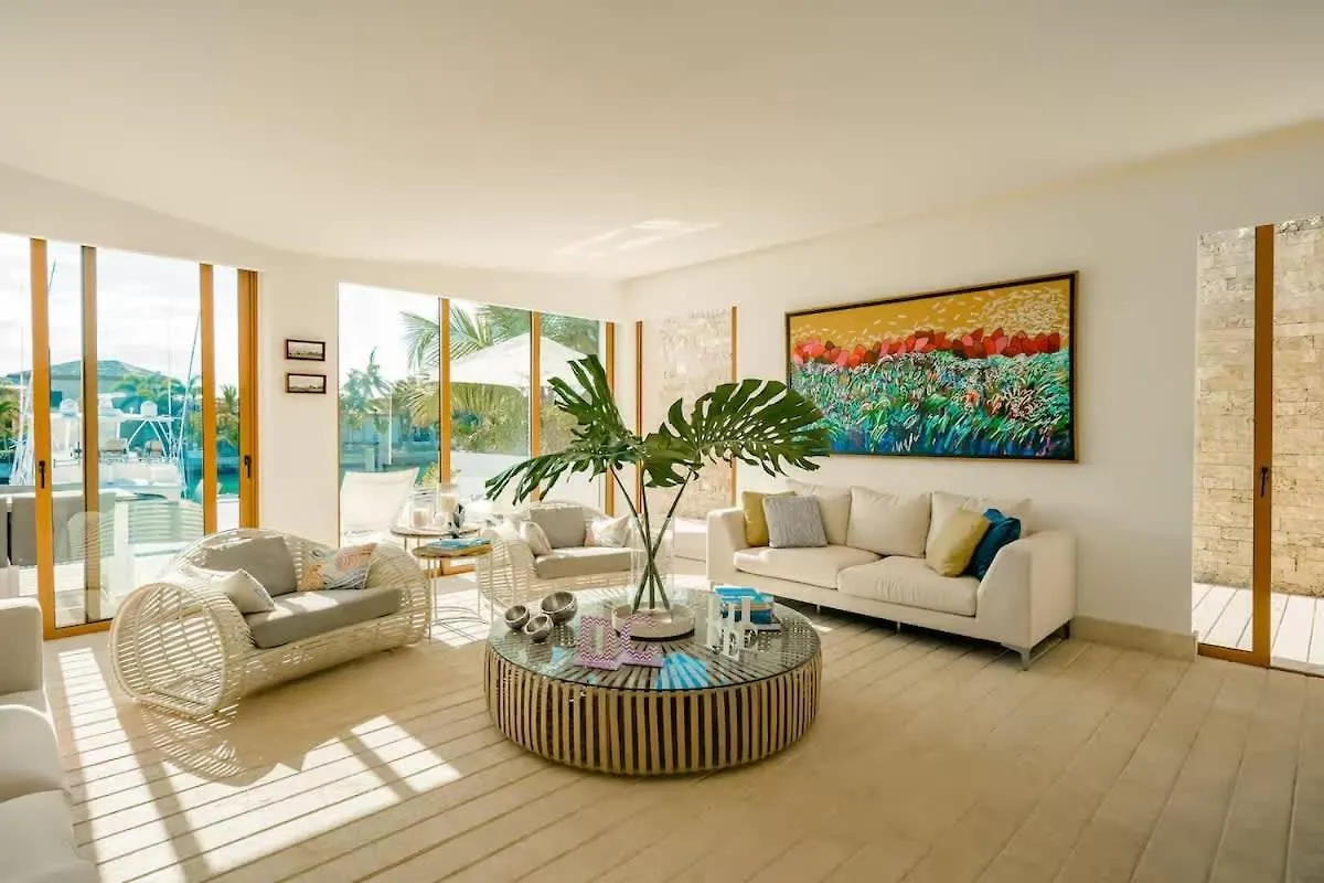 Dreamy 4Br Villa In Cap Cana'S Marina 蓬塔卡纳 0*,