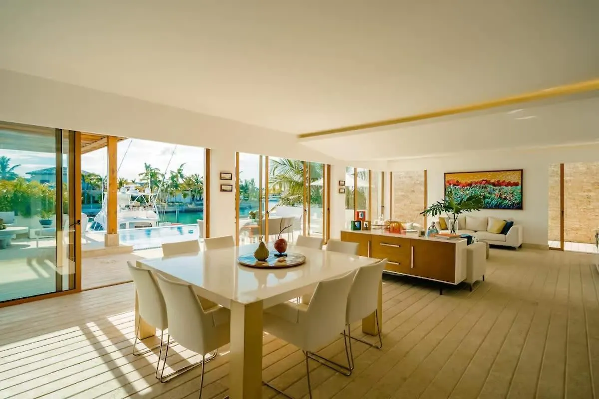 Dreamy 4Br Villa In Cap Cana'S Marina بونتا كانا بيت للعطل